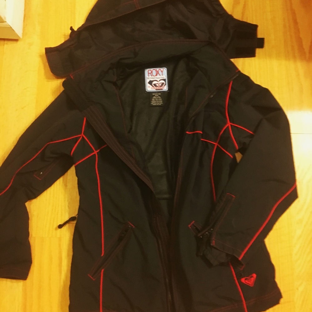 Medium women’s Roxy jacket